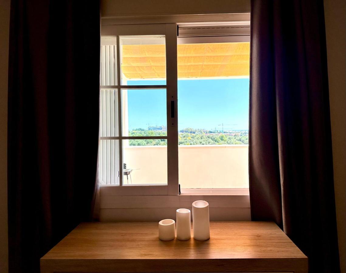 Moderno Apartamento Con Preciosas Vistas Al Mar En Urbanizacion Con Piscina - Rio Real 11 2G 마르베야 외부 사진