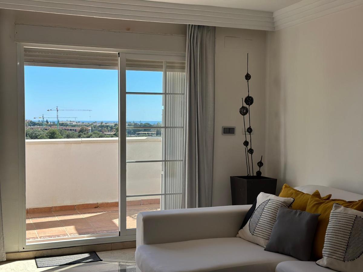 Moderno Apartamento Con Preciosas Vistas Al Mar En Urbanizacion Con Piscina - Rio Real 11 2G 마르베야 외부 사진