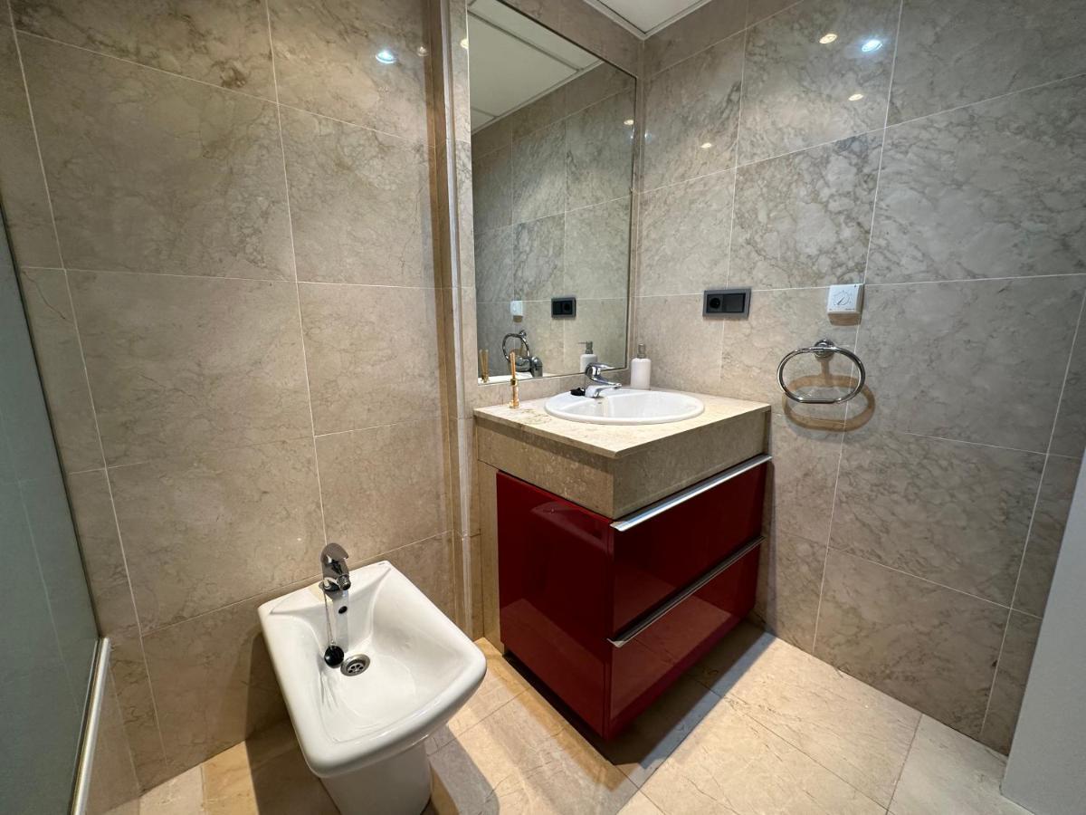 Moderno Apartamento Con Preciosas Vistas Al Mar En Urbanizacion Con Piscina - Rio Real 11 2G 마르베야 외부 사진