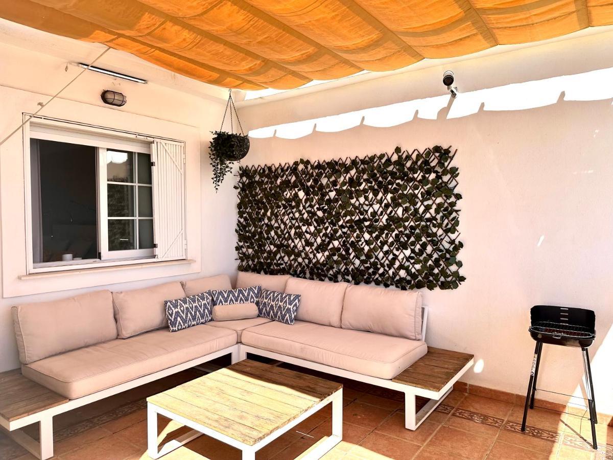 Moderno Apartamento Con Preciosas Vistas Al Mar En Urbanizacion Con Piscina - Rio Real 11 2G 마르베야 외부 사진